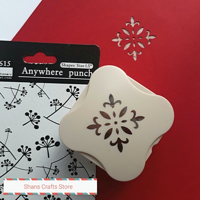 Magnetic punch